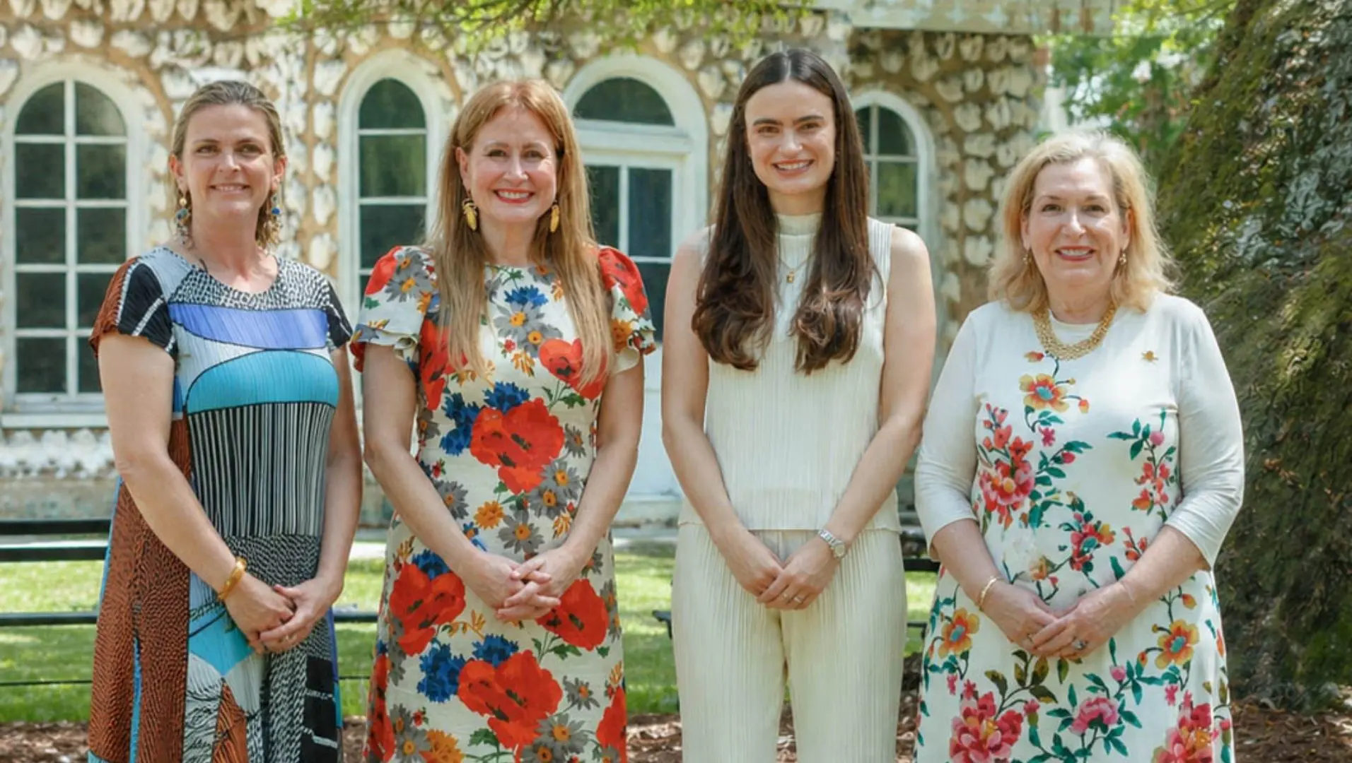  OptimizedImage,Alumnae,,Optimized